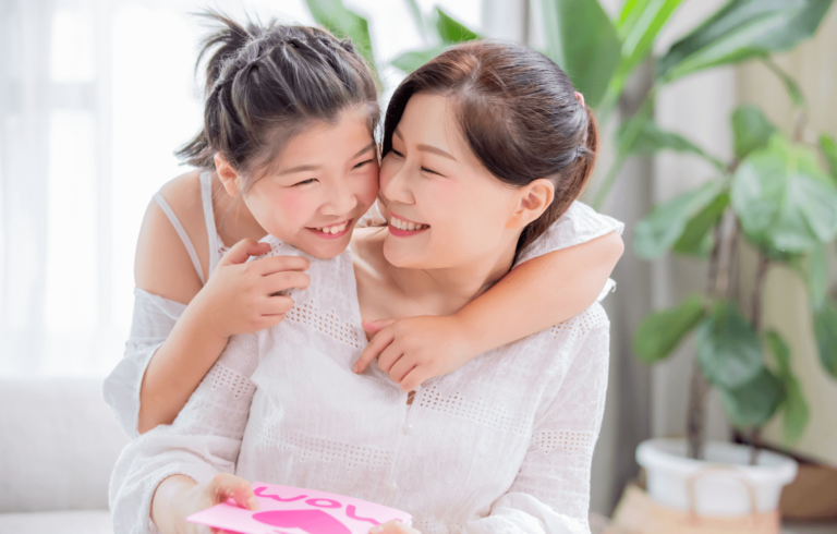 How To Say Happy Mother’s Day in Cantonese (Video)